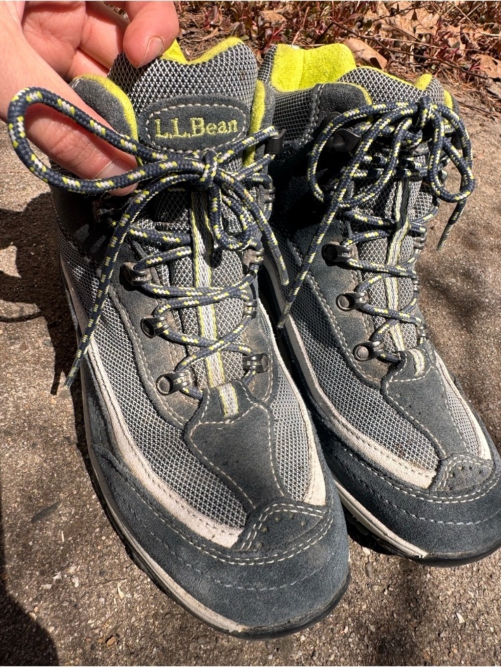 L.L. Bean Gray Hiking Boots with Neon Yellow Lining womens size 8 - Picture 4 of 4